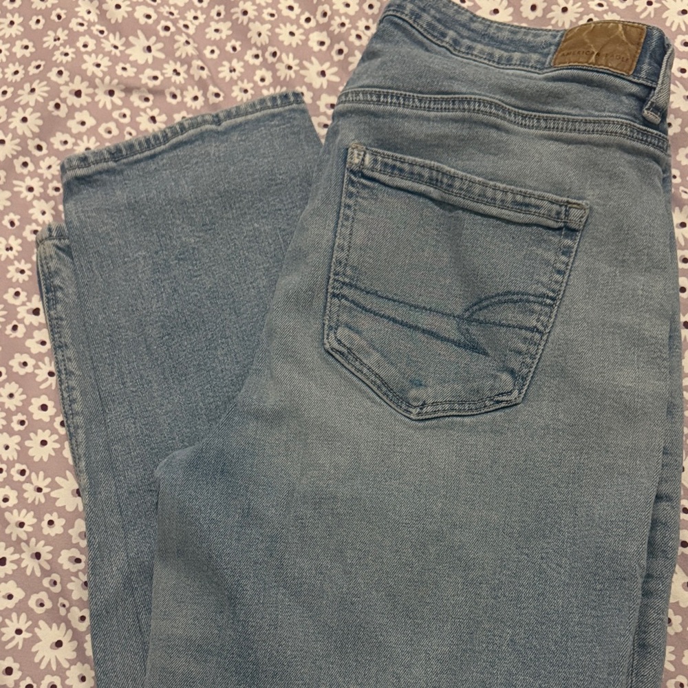 American Eagle Mom Jeans